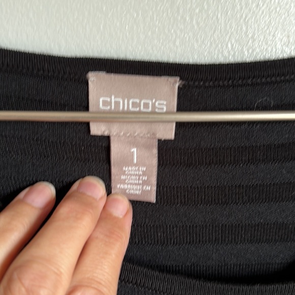 Chico’s sweater top Size 1 - Picture 2 of 8